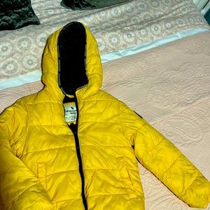 It's super preserved! little use original and beautiful .